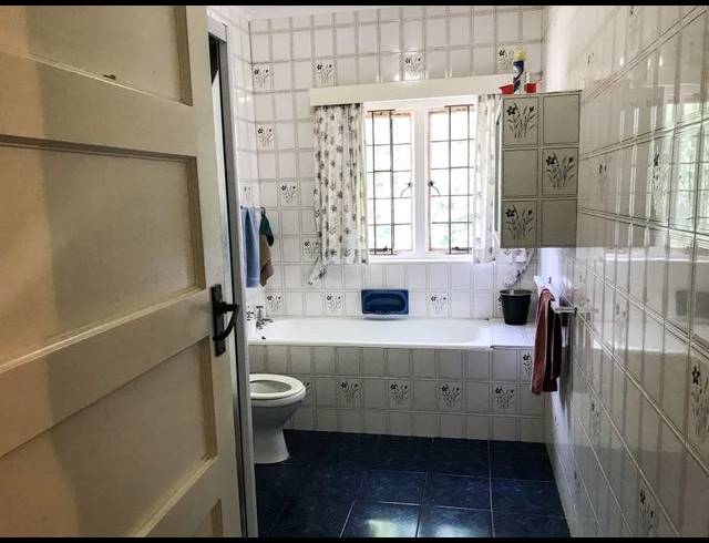 20M² OFFICE TO LET IN RONDEBOSCH